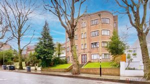 Front Exterior- click for photo gallery